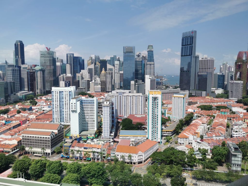 ONE PEARL BANK | SHOWFLAT HOTLINE: (+65) 6100-0368 | SMS/WHATSAPP: (+65) 9648-1730